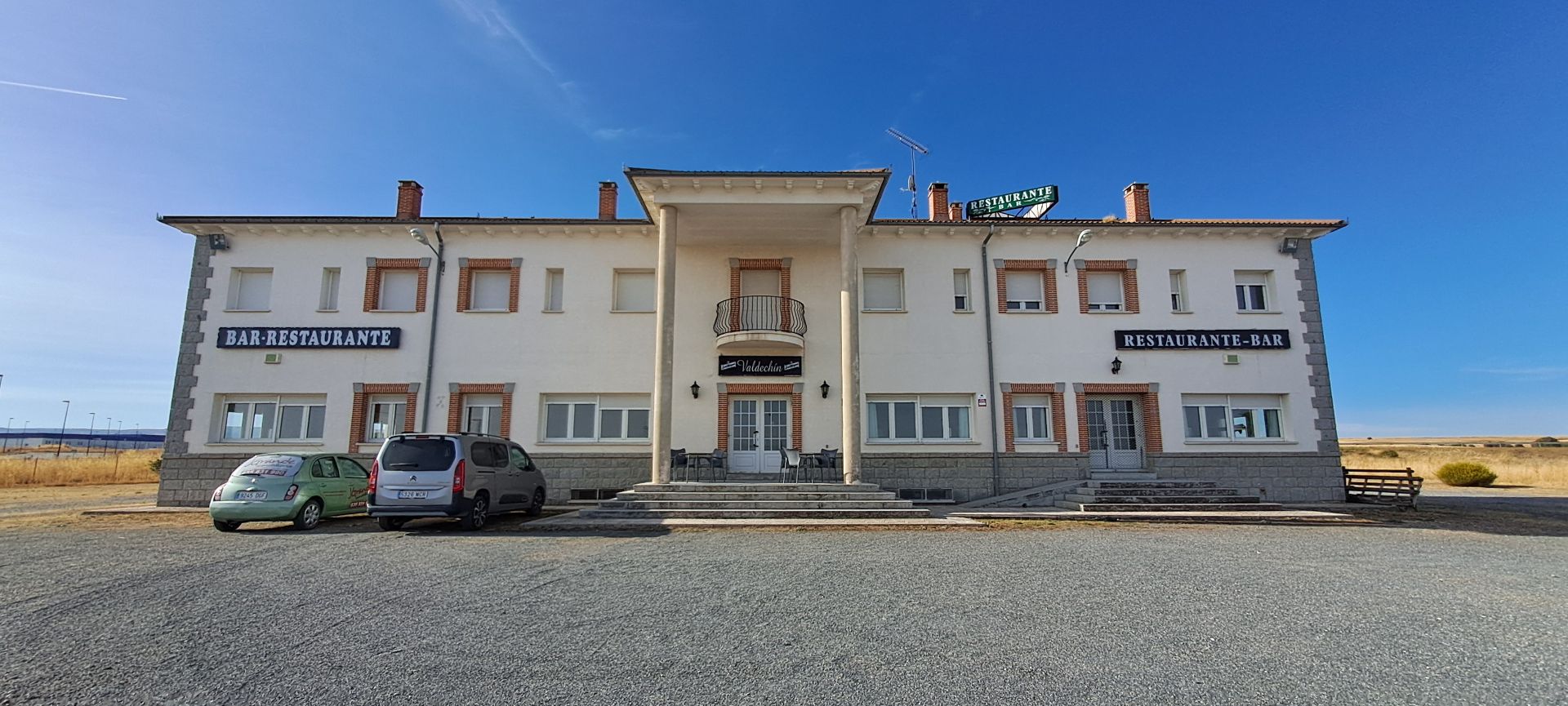 Exterior view of Building for sale in Villacastín