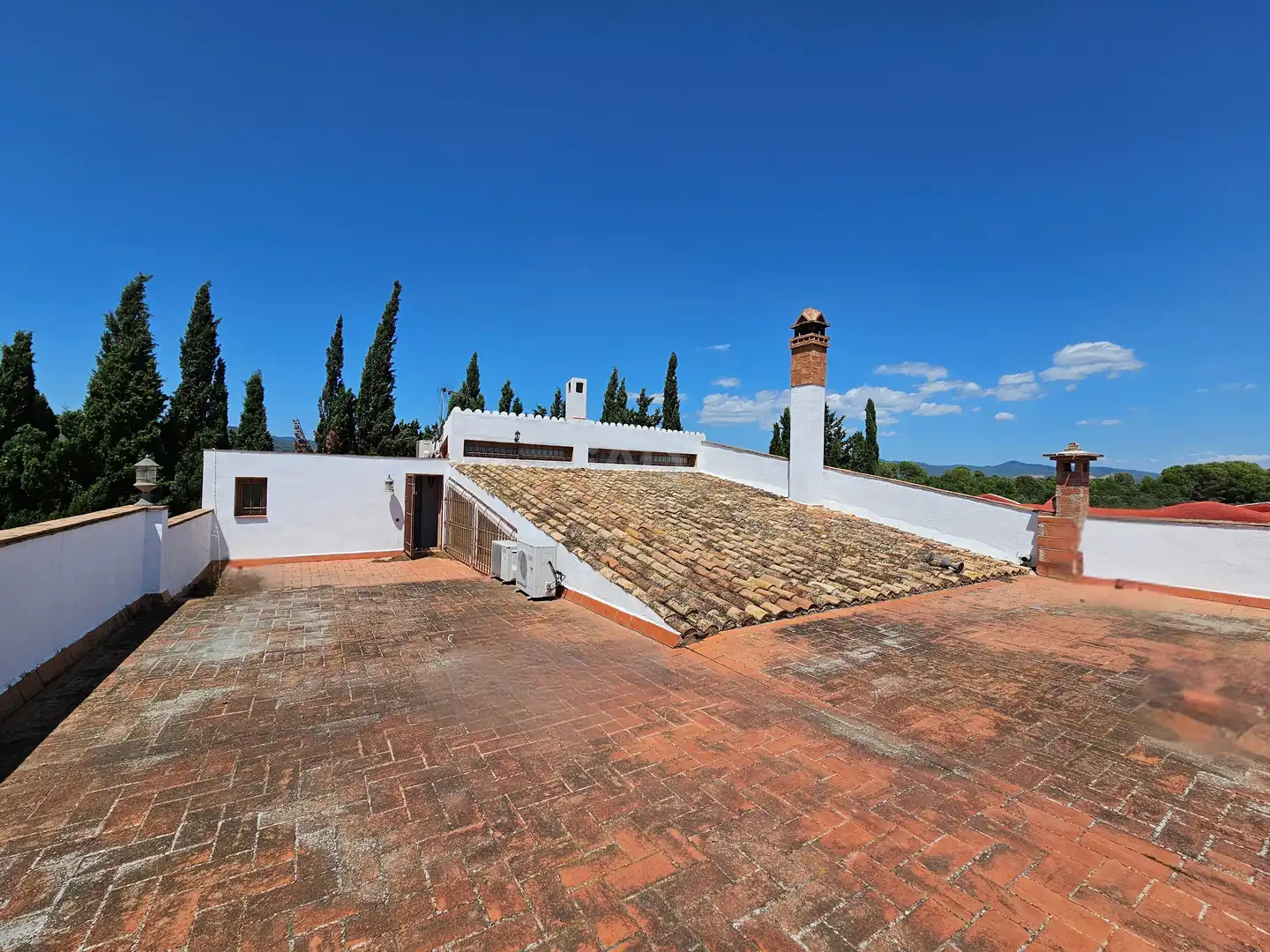 Vista exterior de Finca rústica en venda en Montbrió del Camp amb Aire condicionat, Calefacció i Terrassa