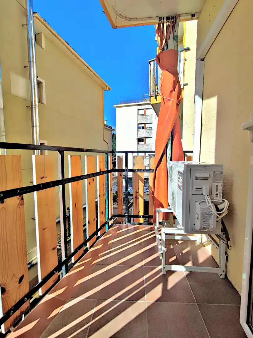 Mini appartamento con terrazza in affitto a Avinguda Maresme, imagen 7