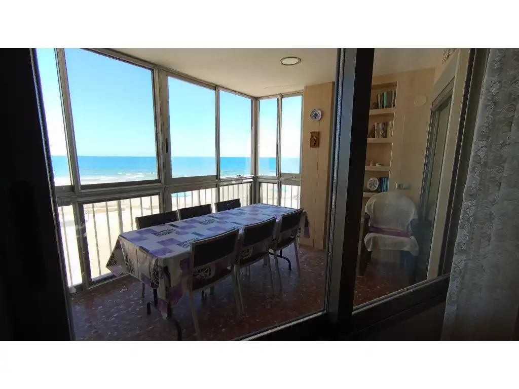 Apartamento en venta en El Perellonet
