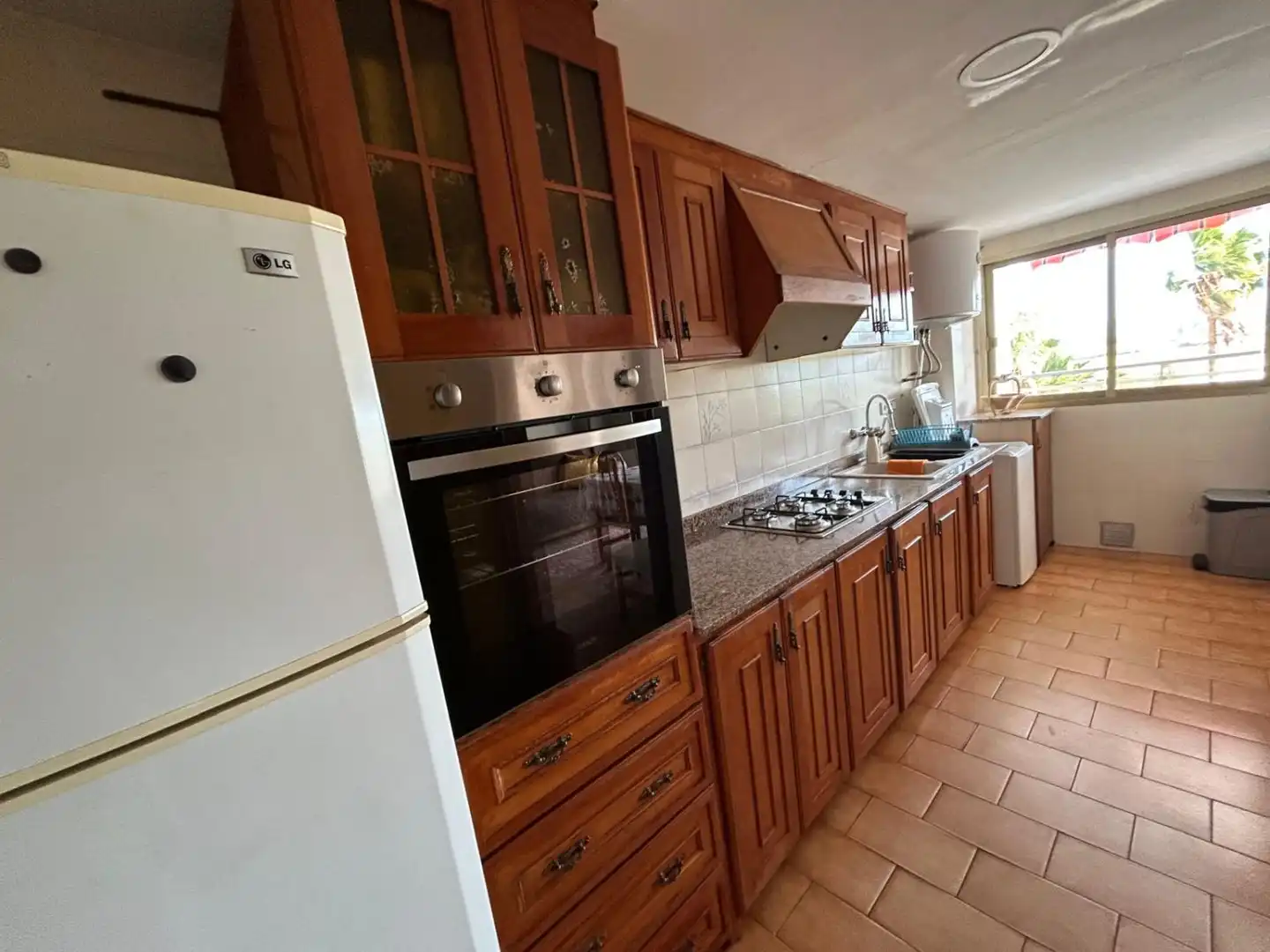 Cocina de Apartamento de alquiler en Cullera con Terraza, Amueblado y Piscina comunitaria