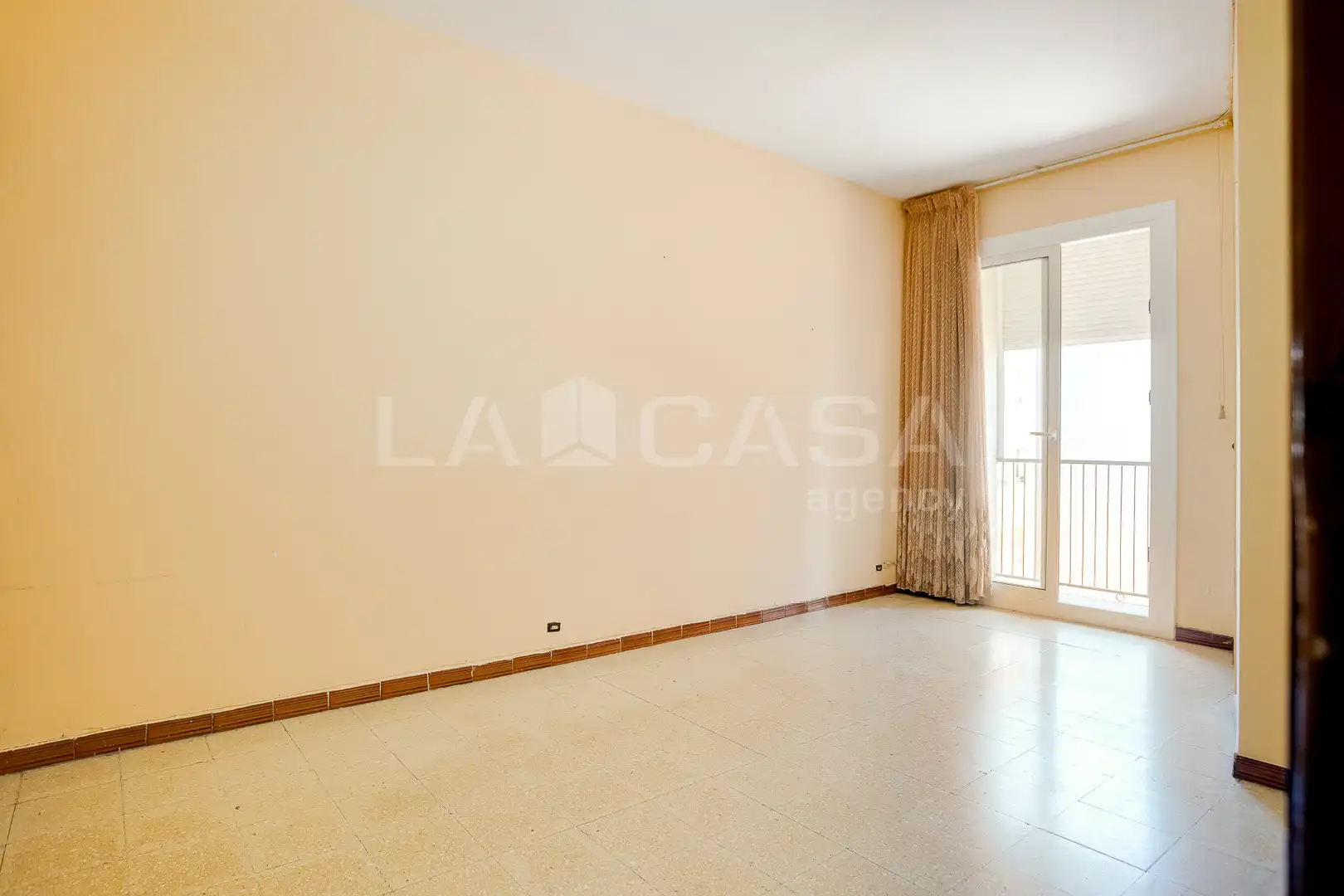 Bedroom of Flat for sale in Barcelona  with Oven