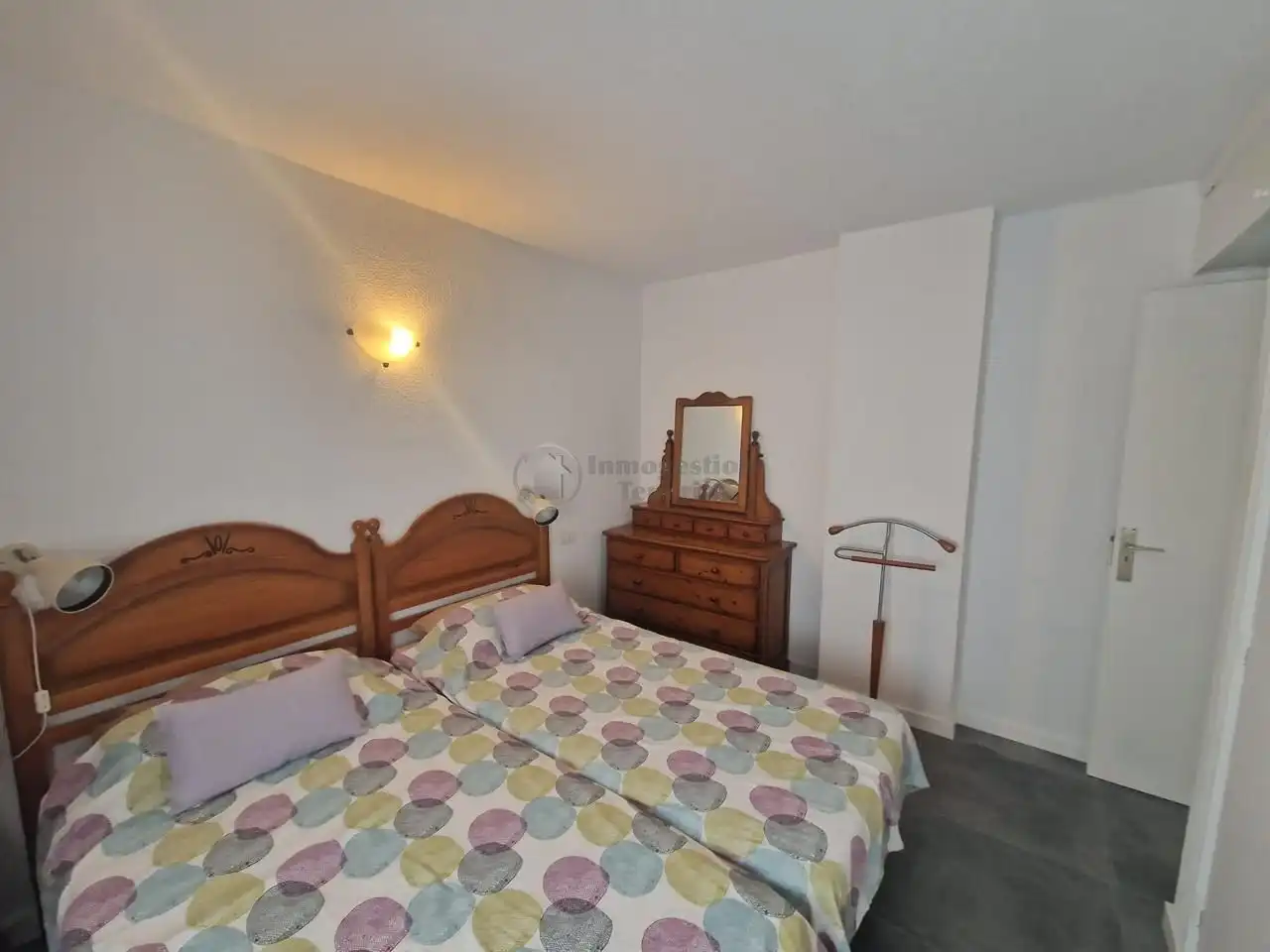 Habitación de Apartamento de alquiler en Arona con Terraza y Amueblado