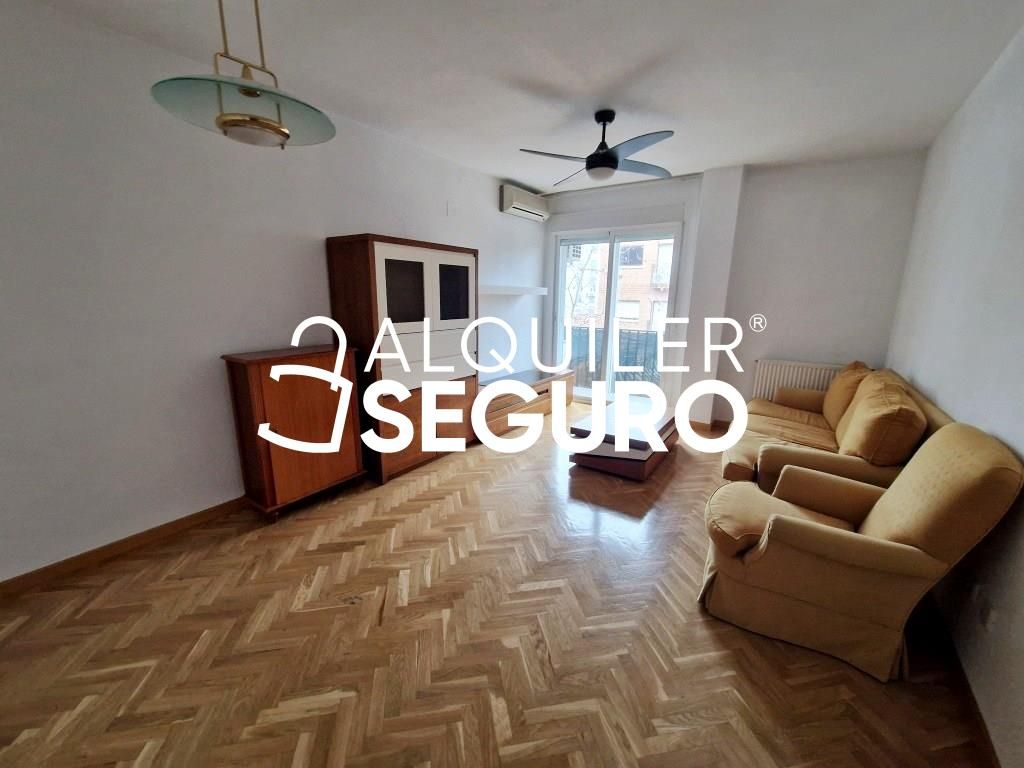 Living room of Flat to rent in Móstoles  with Air Conditioner, Heating and Terrace