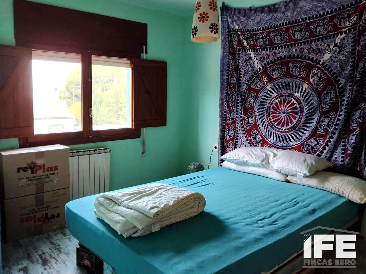 Bedroom of Houses for sale in Grisén  with Heating, Private garden and Terrace
