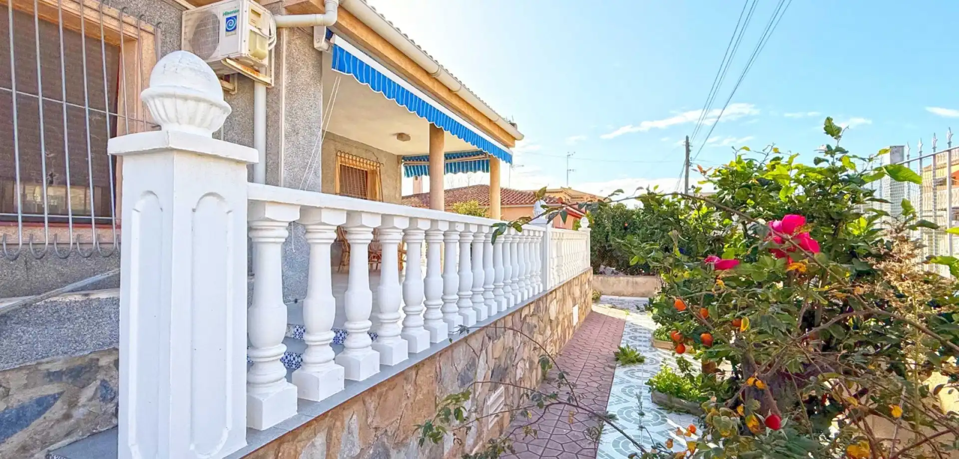 Vista exterior de Casa o chalet en venta en Torrevieja