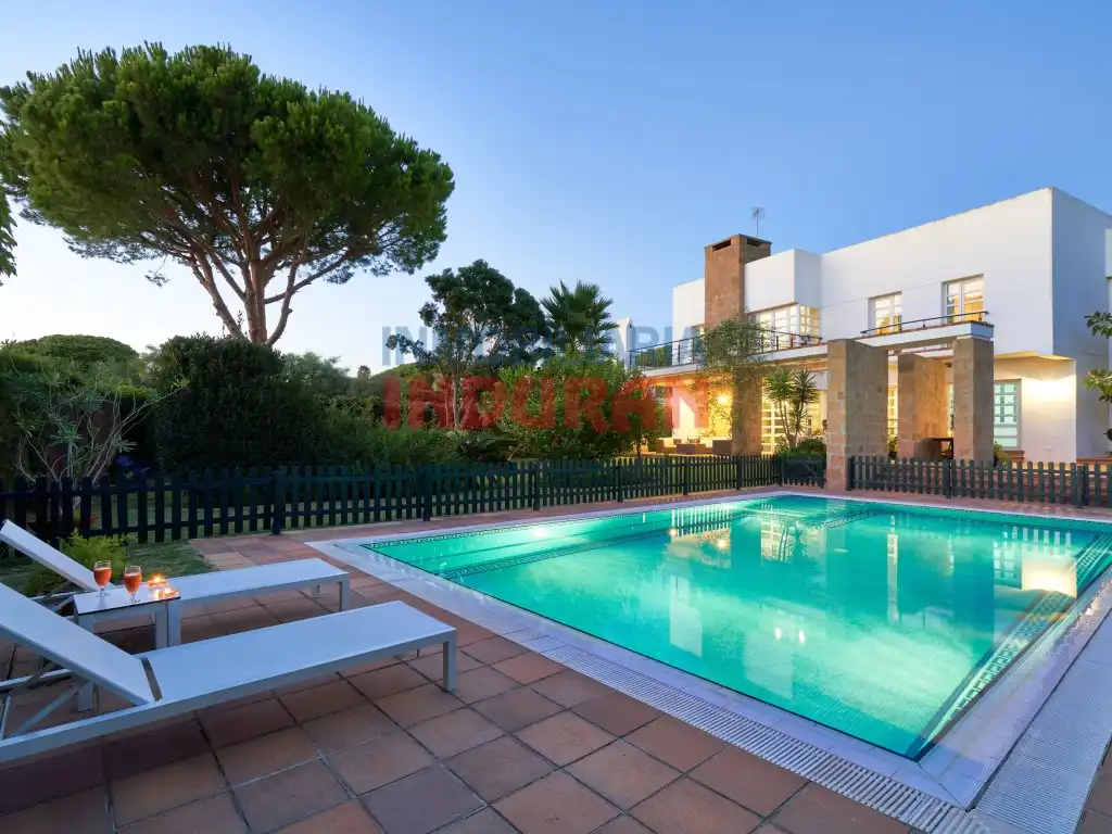 Villa in vendita a Urbanizacion Cr Grazalema