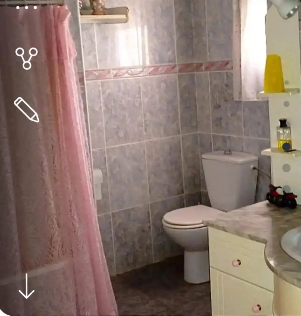 Bany de Casa adosada en venda en Alcadozo amb Traster, Moblat i Forn
