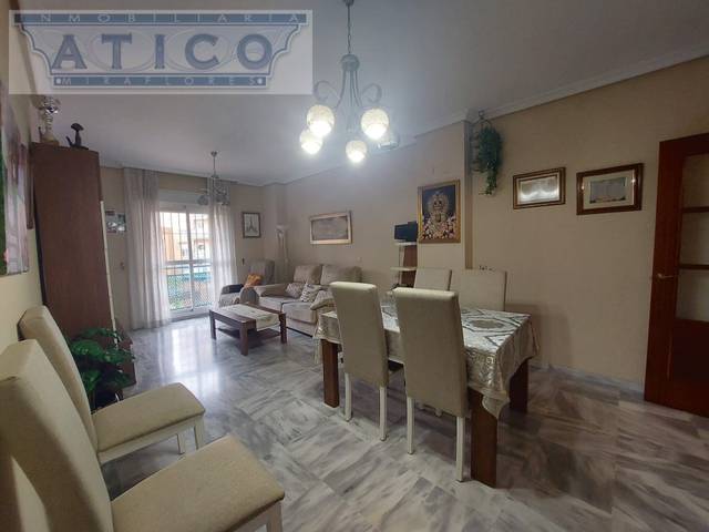 Piso en Venta en Colores -  Entreparques