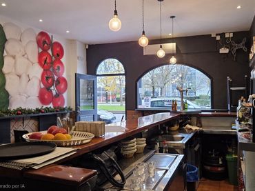 Local comercial en venta en Calle RAFAELA YBARRA 2