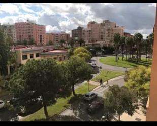 Exterior view of Flat to rent in Badajoz Capital  with Air Conditioner, Furnished and Oven