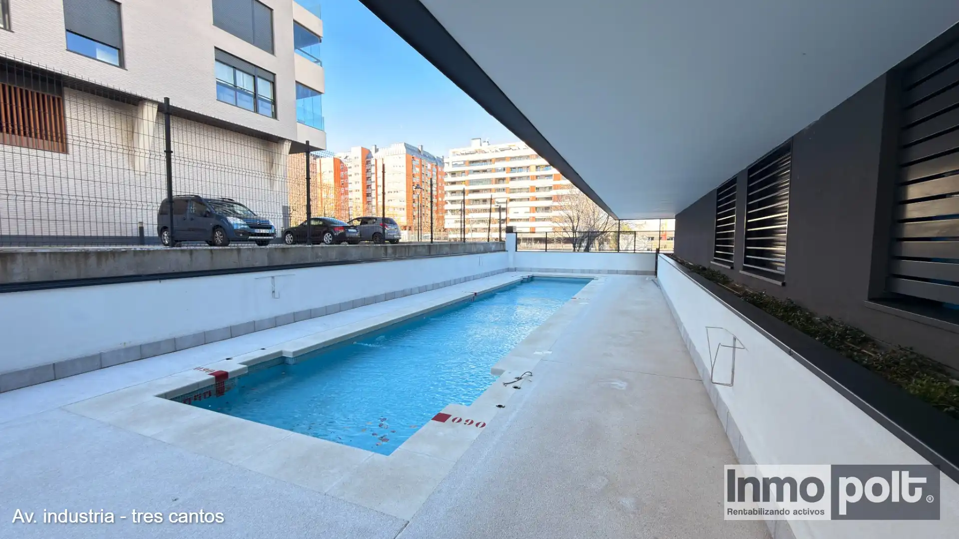 Swimming pool of Flat for rent in Tres Cantos  with Air Conditioner, Furnished and Oven