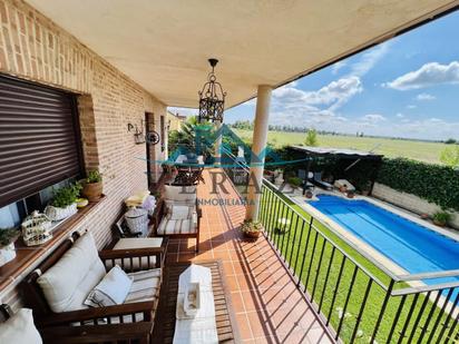 Exterior view of House or chalet for sale in Pepino  with Air Conditioner, Terrace and Swimming Pool