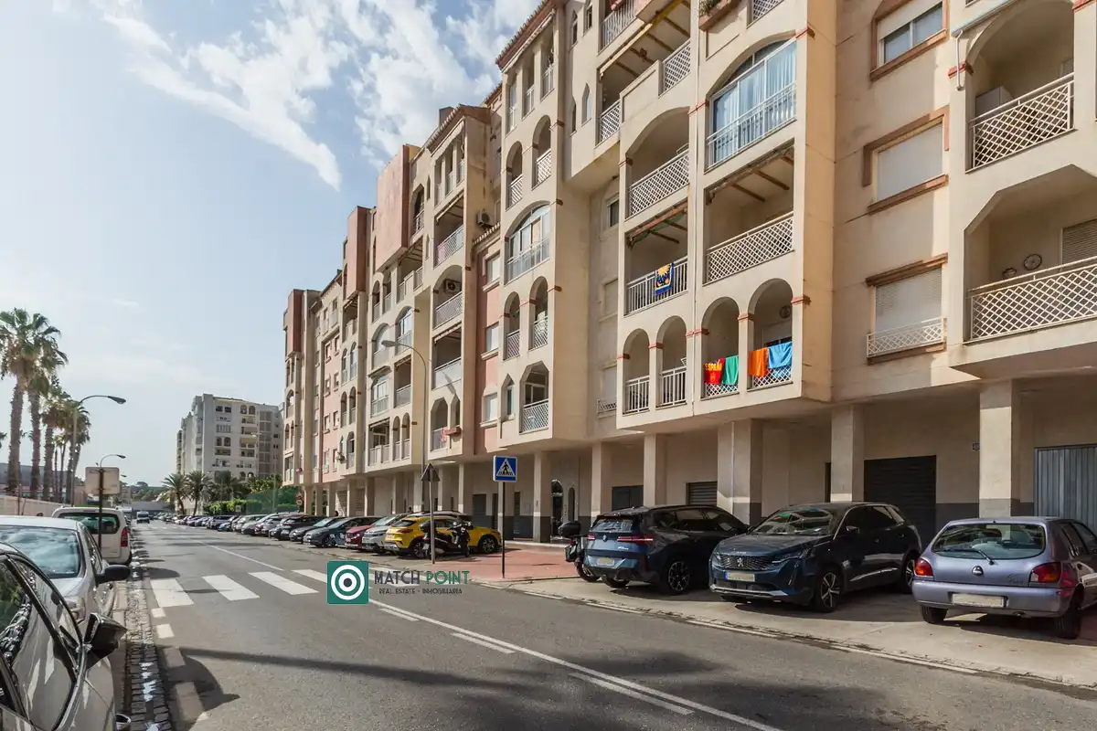 Wohnung zur Miete in Avenida Amelia Sánchez de Alcázar, Almuñecar Centro
