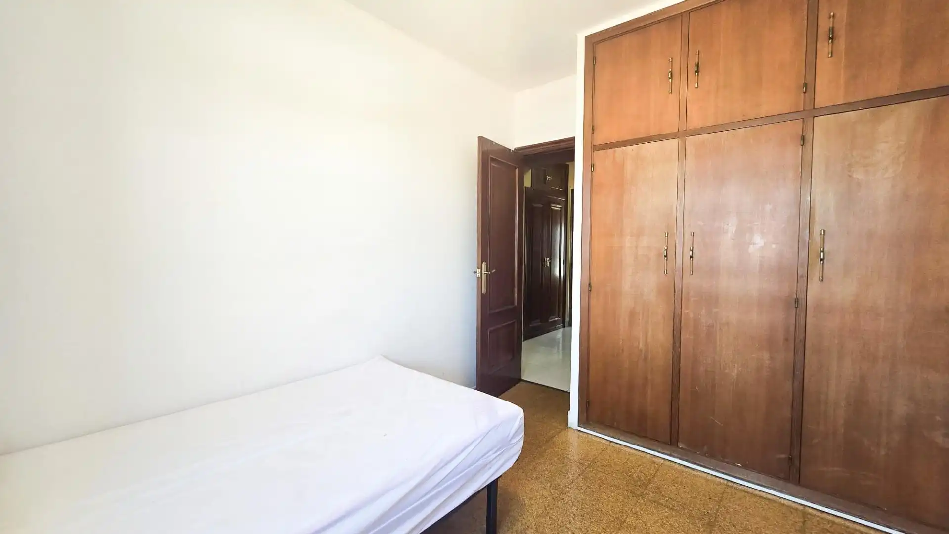 Habitación de Piso en venta en A Coruña Capital  con Calefacción