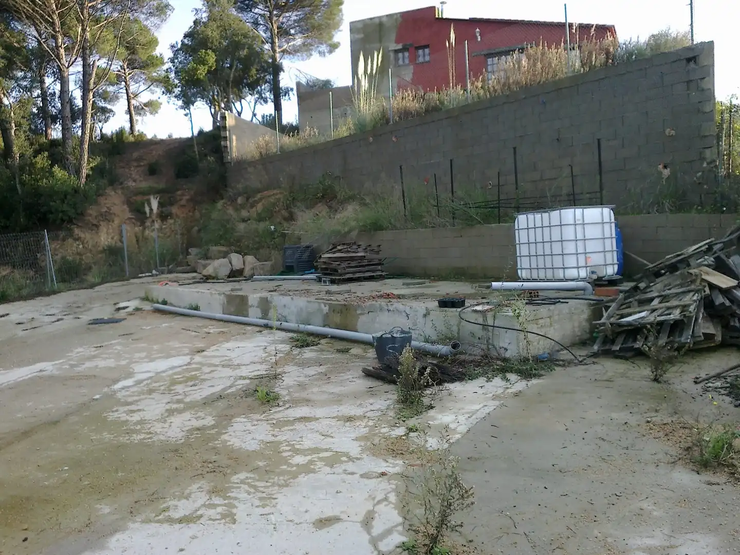 Terrenys i solars en venda a Univers 6, imagen 2