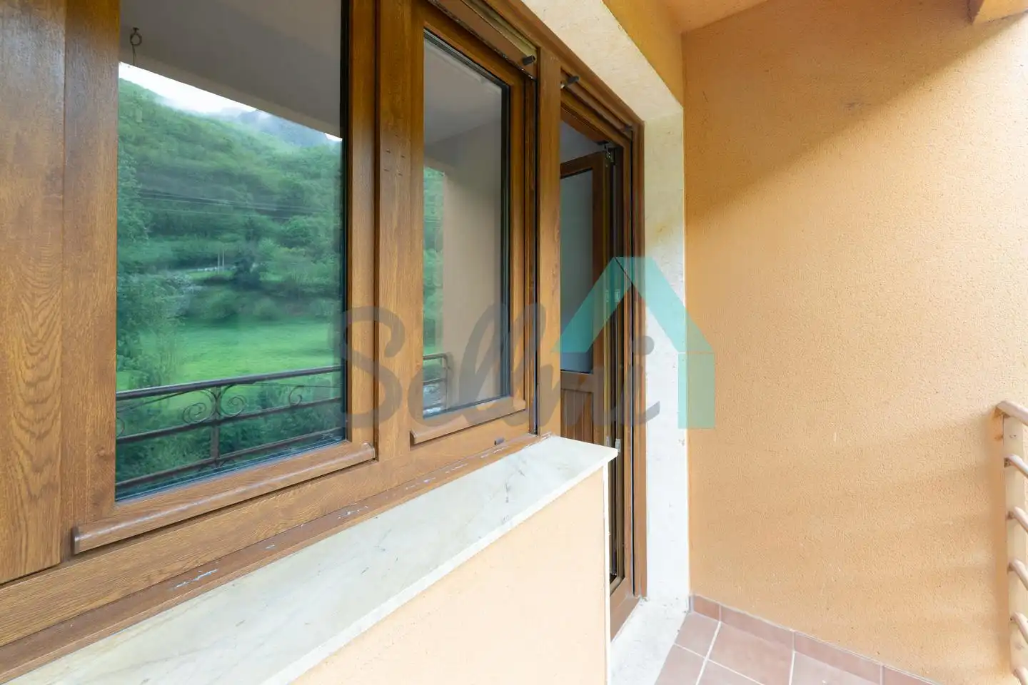 Terrasse von Wohnung zum Verkauf in Aller mit Heizung, Terrasse und Abstellraum