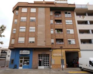 Vista exterior de Pis de lloguer en Almansa amb Balcó