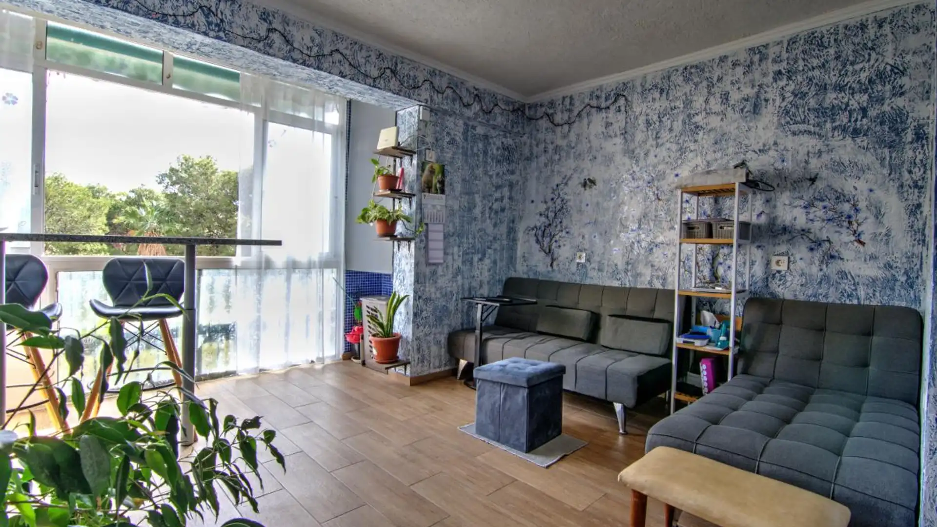 Sala de estar de Piso en venta en Alicante / Alacant con Calefacción y Amueblado