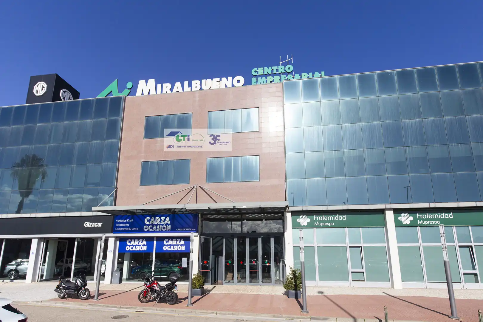 Vista exterior de Oficina de alquiler en Zaragoza