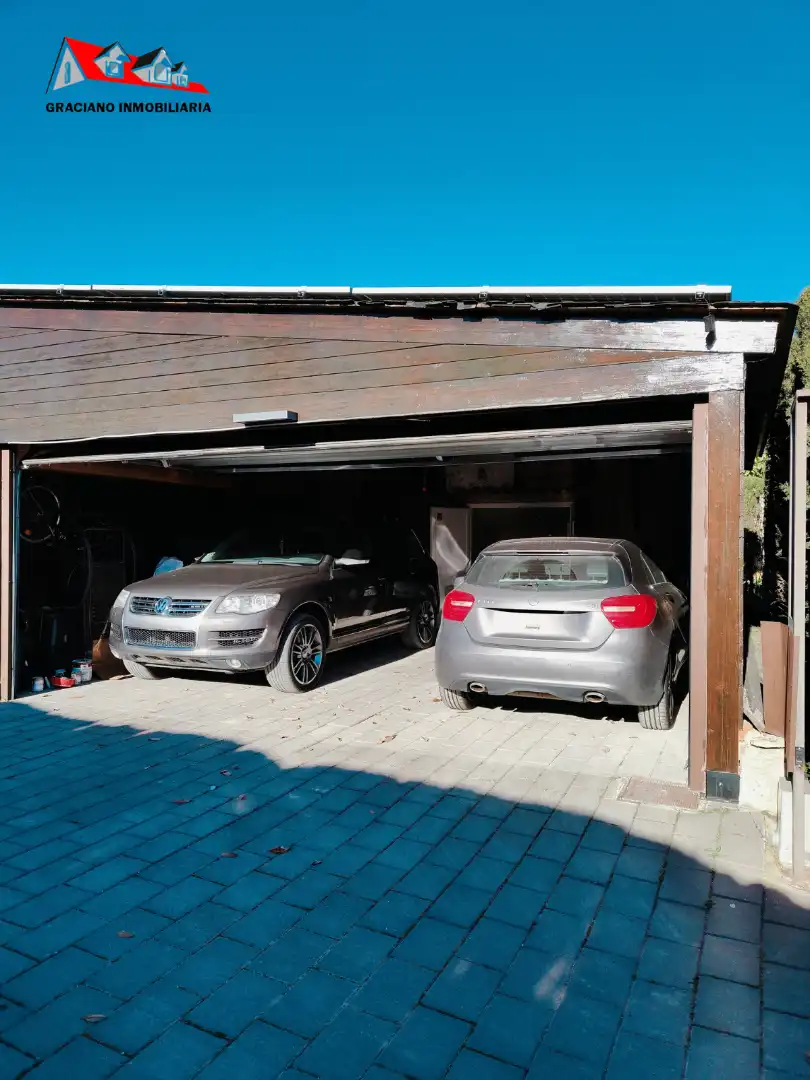 Parkplatz von Haus oder Chalet zum Verkauf in Albacete mit Klimaanlage, Heizung und Privatgarten