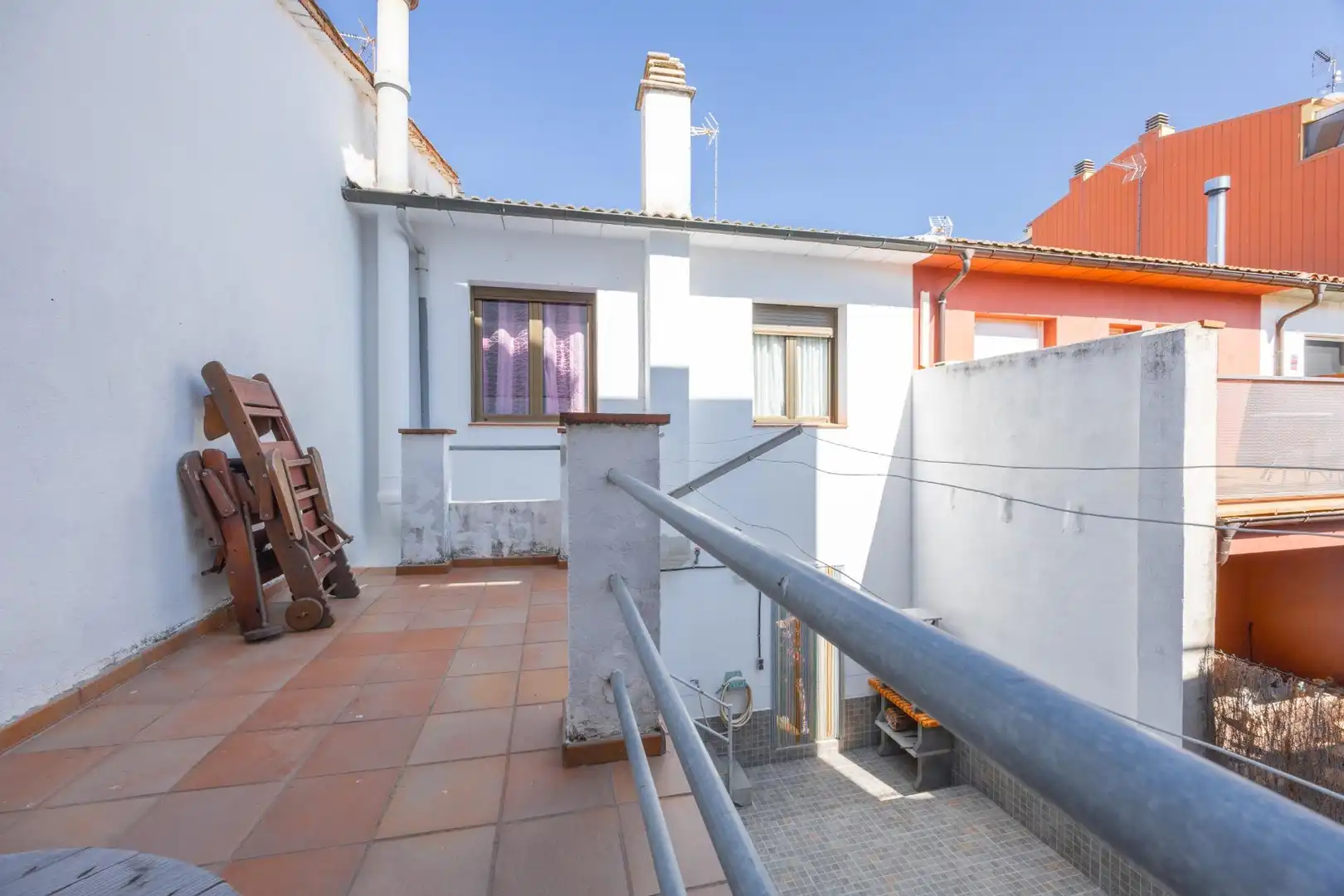 Detached homes for sale in Carrer del Collsacabra, Roda de Ter