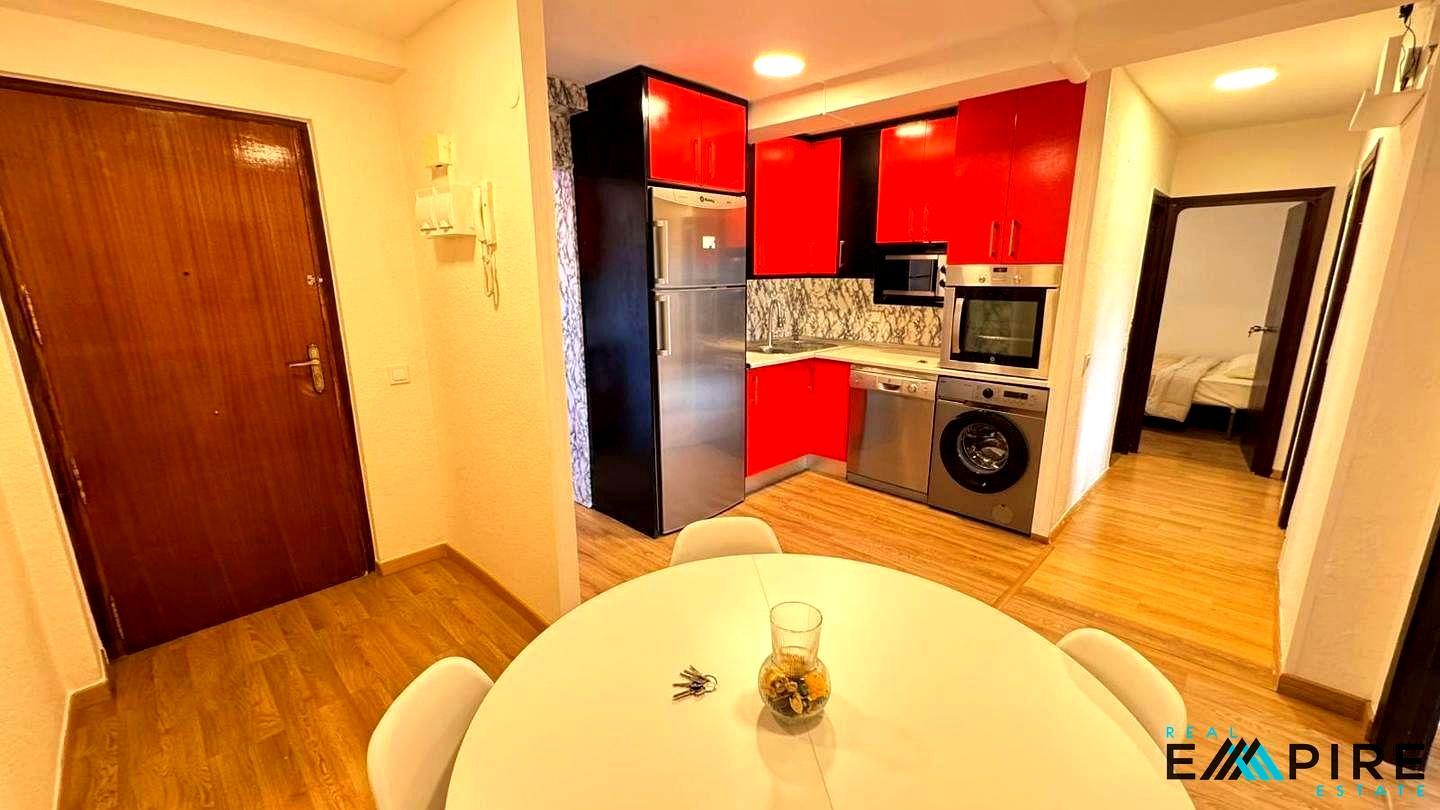 Cuina de Pis per a compartir en Parla amb Calefacció, Piscina i Moblat