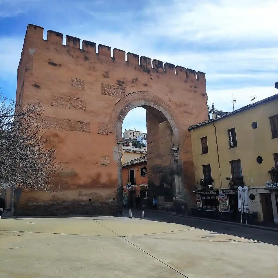 Exterior view of Flat for rent in Granada  with Air Conditioner, Heating and Furnished