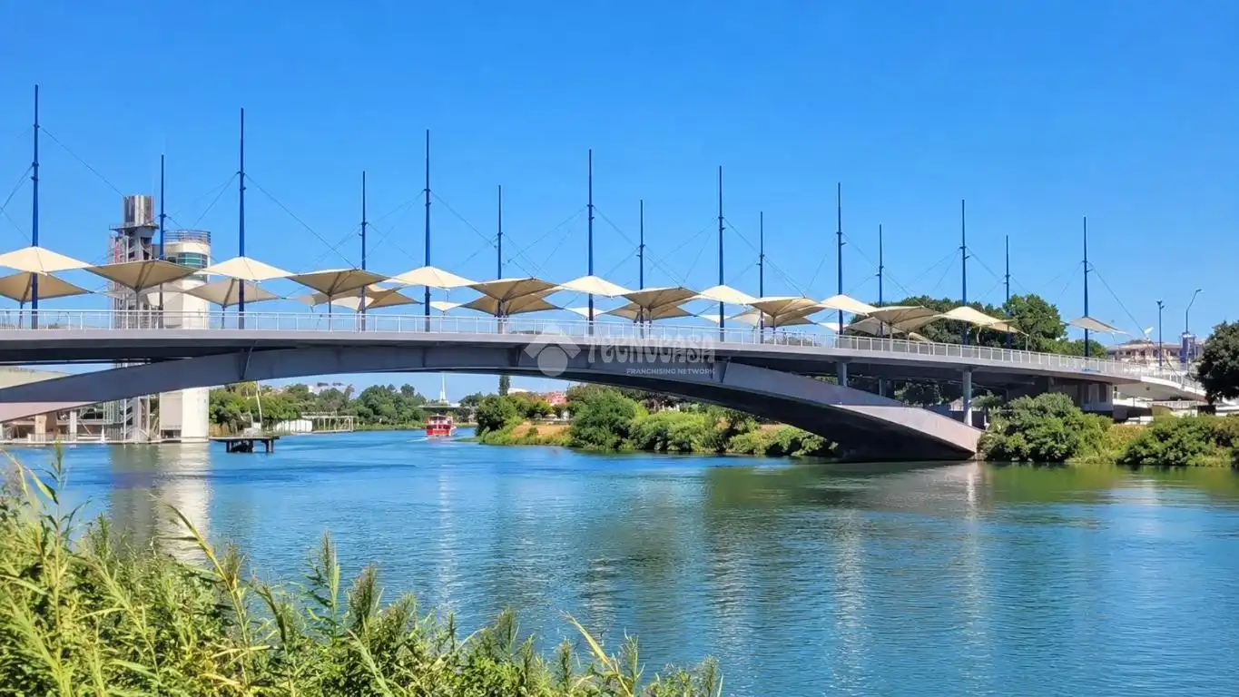 Vista exterior de Piso en venta en Sevilla