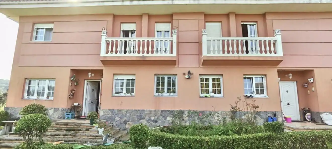 Vista exterior de Finca rústica en venta en Gijón  con Calefacción y Jardín privado