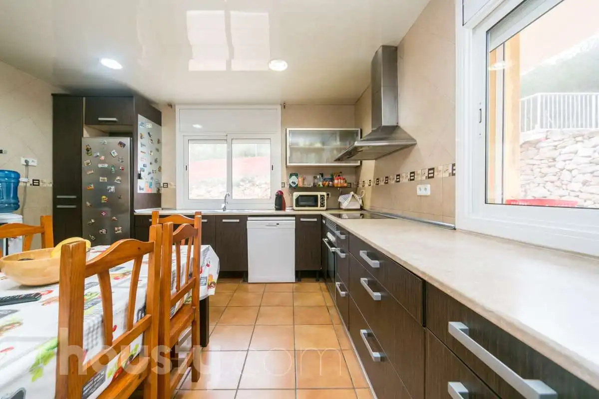 Casa o xalet en venda a Carrer de la Figuera, Olèrdola