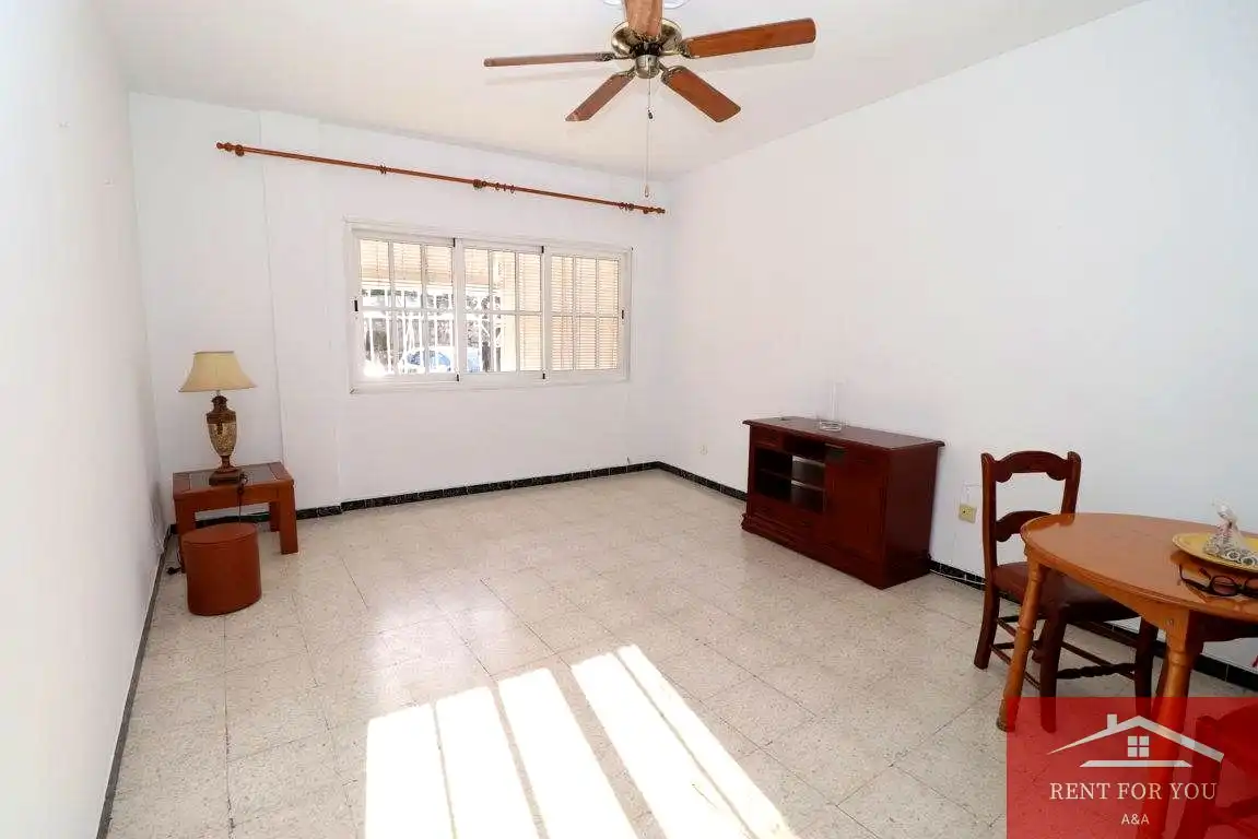 Sala de estar de Planta baja en venta en Alhaurín El Grande con Aire acondicionado y Trastero