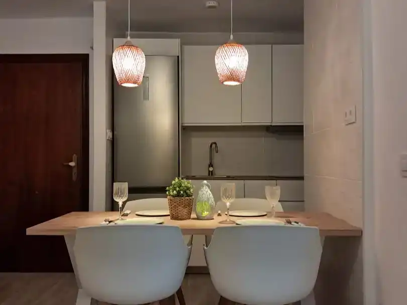 Cocina de Piso de alquiler en Sevilla con Aire acondicionado, Parquet y Amueblado