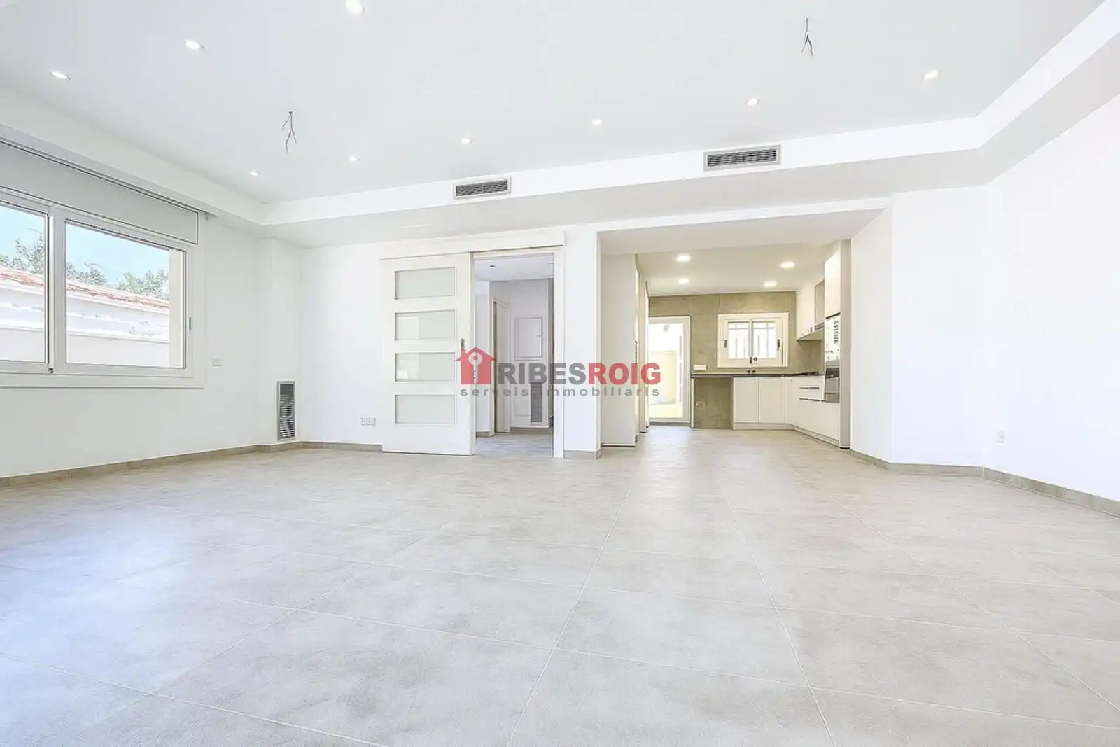 Detached homes for sale in Circumval Lacio, Centre