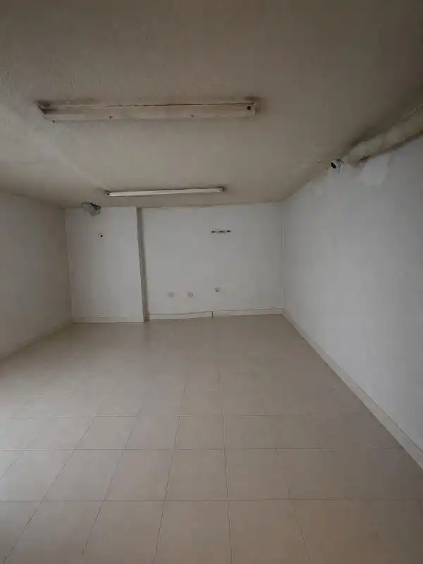 Local en venta en Alicante / Alacant con Calefacción