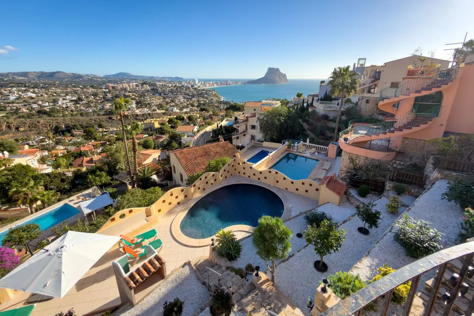 Exterior view of Houses for sale in Calpe / Calp