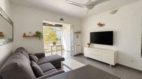 Foto 5 de Apartament en venda a Poblat Tipic, Moxó - Sant Mori, Empuriabrava