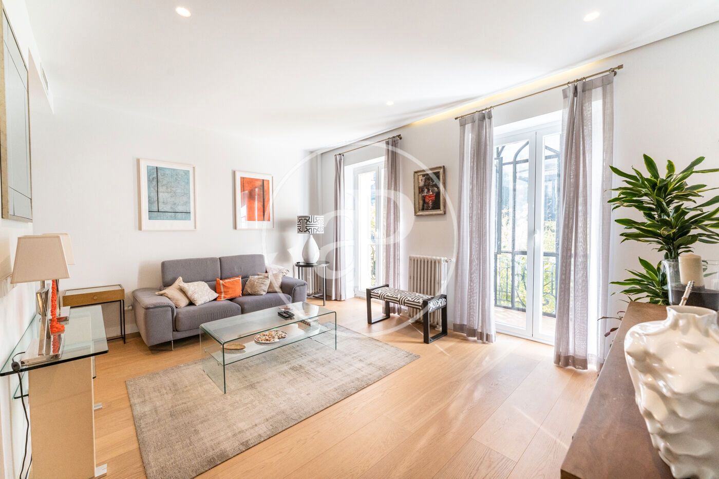 Exterior view of Flat to rent in  Madrid Capital  with Air Conditioner, Heating and Terrace