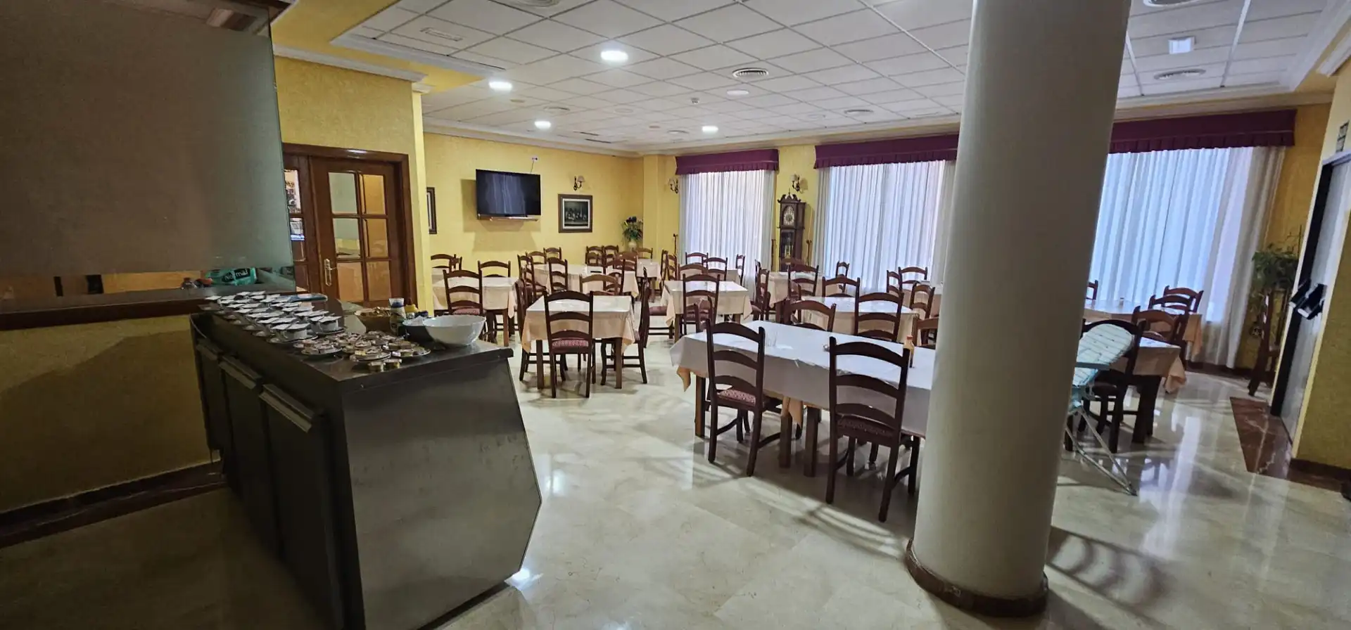 Inmuebles singulares con ascensor en venta en Calle Marín, imagen 3