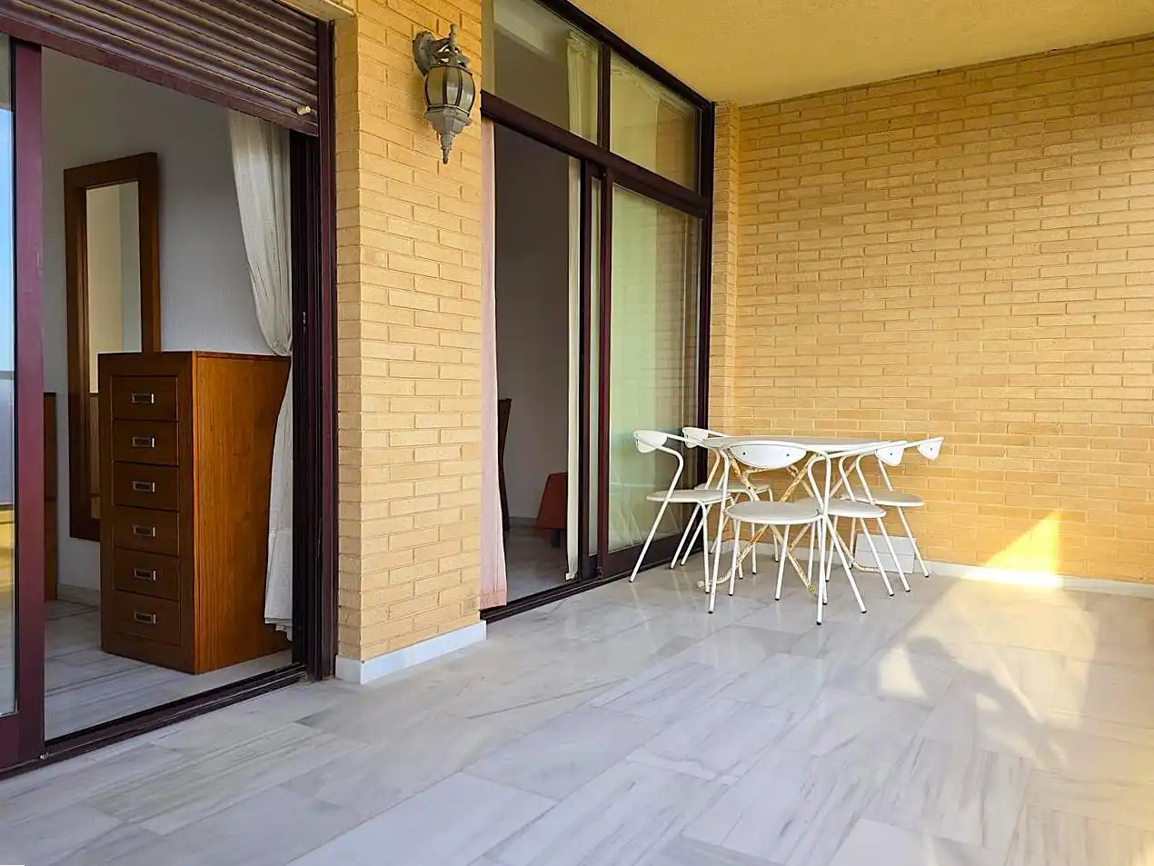 Flat for rent in Calle Presidente Adolfo Suárez, Via Parque