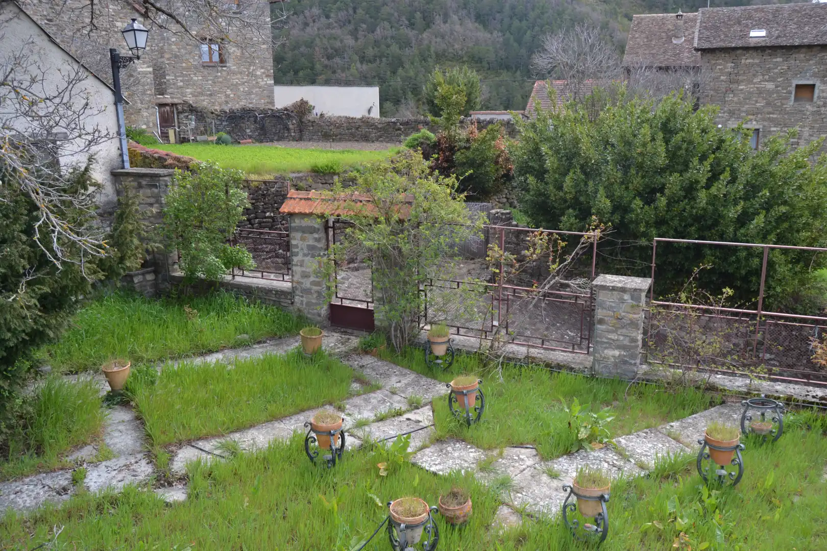 Jardín de Dúplex en venta en Jasa con Jardín privado, Terraza y Trastero