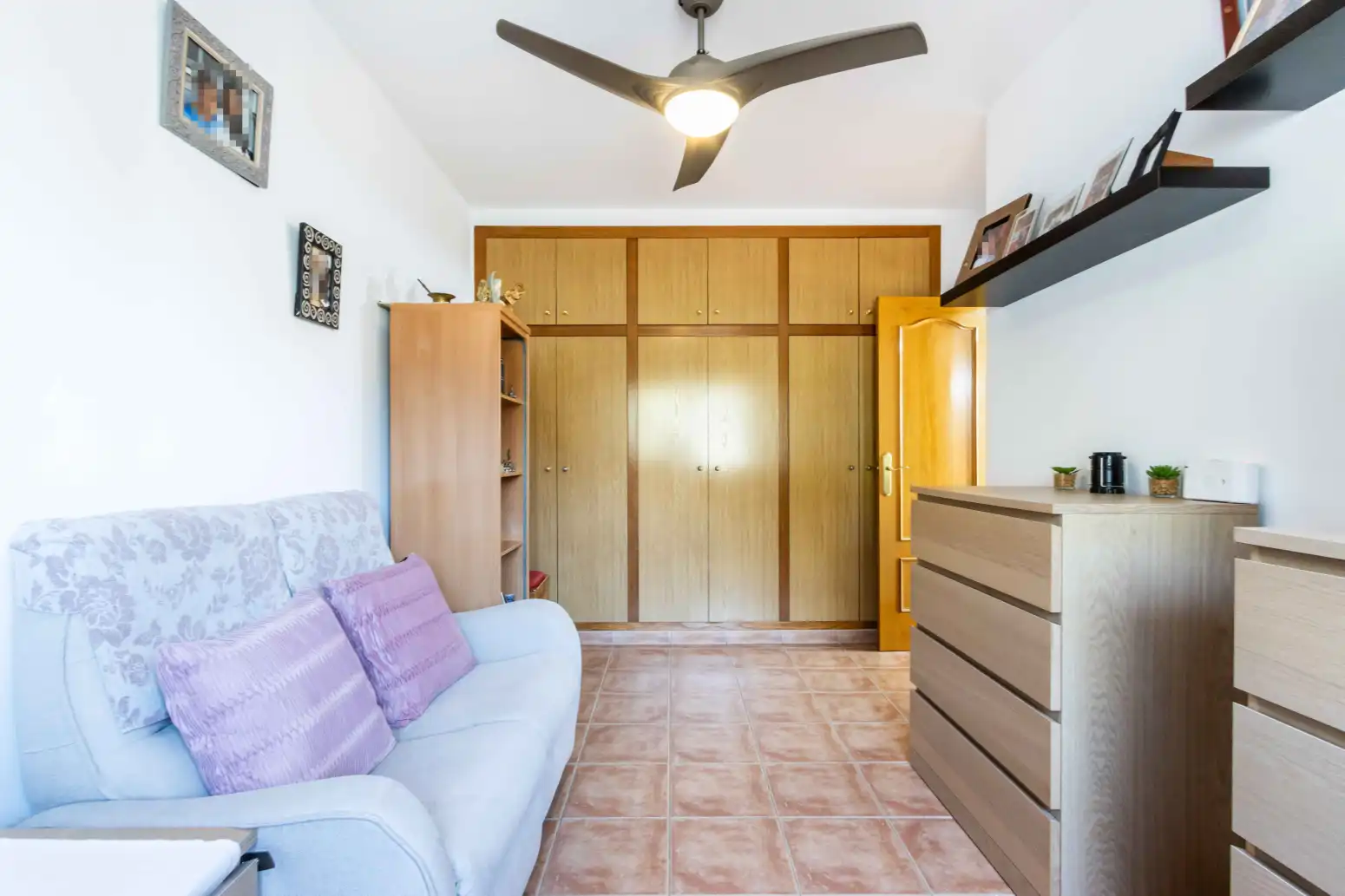 Dormitori de Casa o xalet en venda en Viladecavalls amb Jardí privat i Moblat