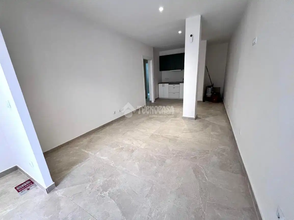 Flat for sale in Alcalá de Henares  with Alarm