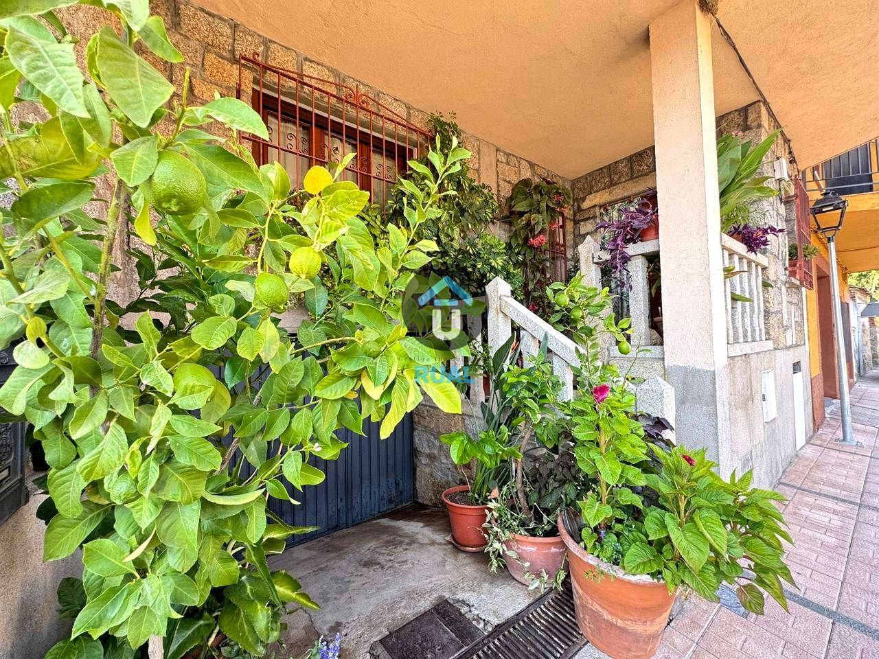 Vista exterior de Casa adosada en venda en Pepino amb Aire condicionat, Calefacció i Traster