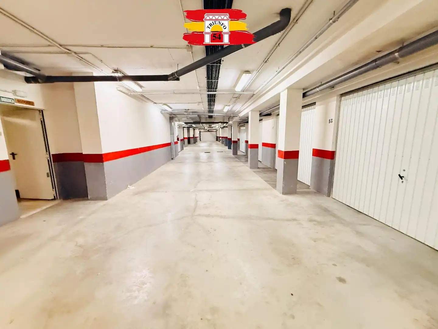 Parking de Ático en venta en Pilar de la Horadada con Aire acondicionado, Jardín privado y Trastero