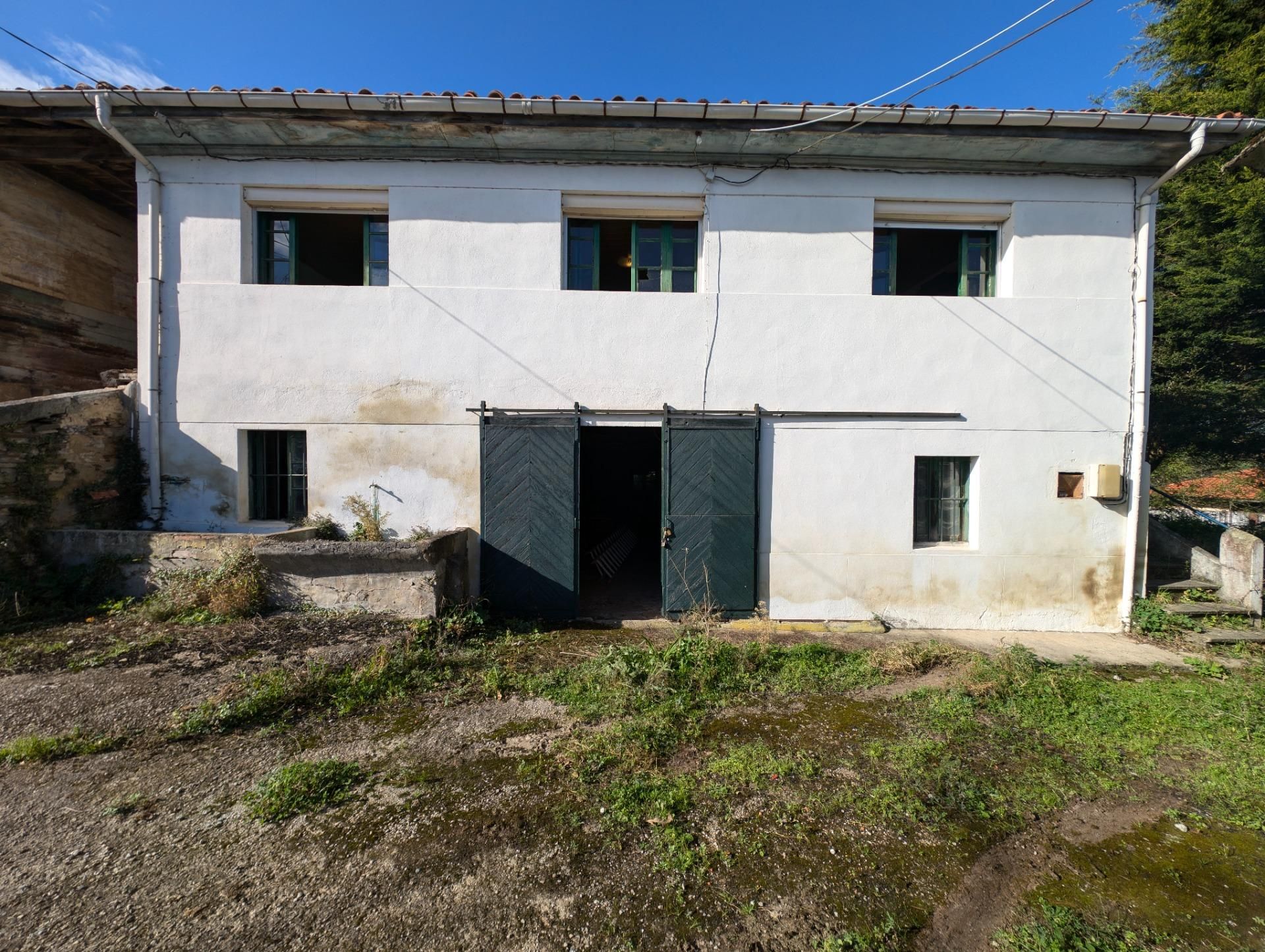 Exterior view of House or chalet for sale in Salas  with Private garden, Terrace and Storage room