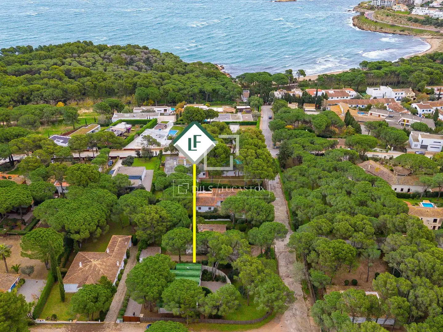 Exterior view of Houses for sale in L'Escala  with Air Conditioner, Heating and Private garden