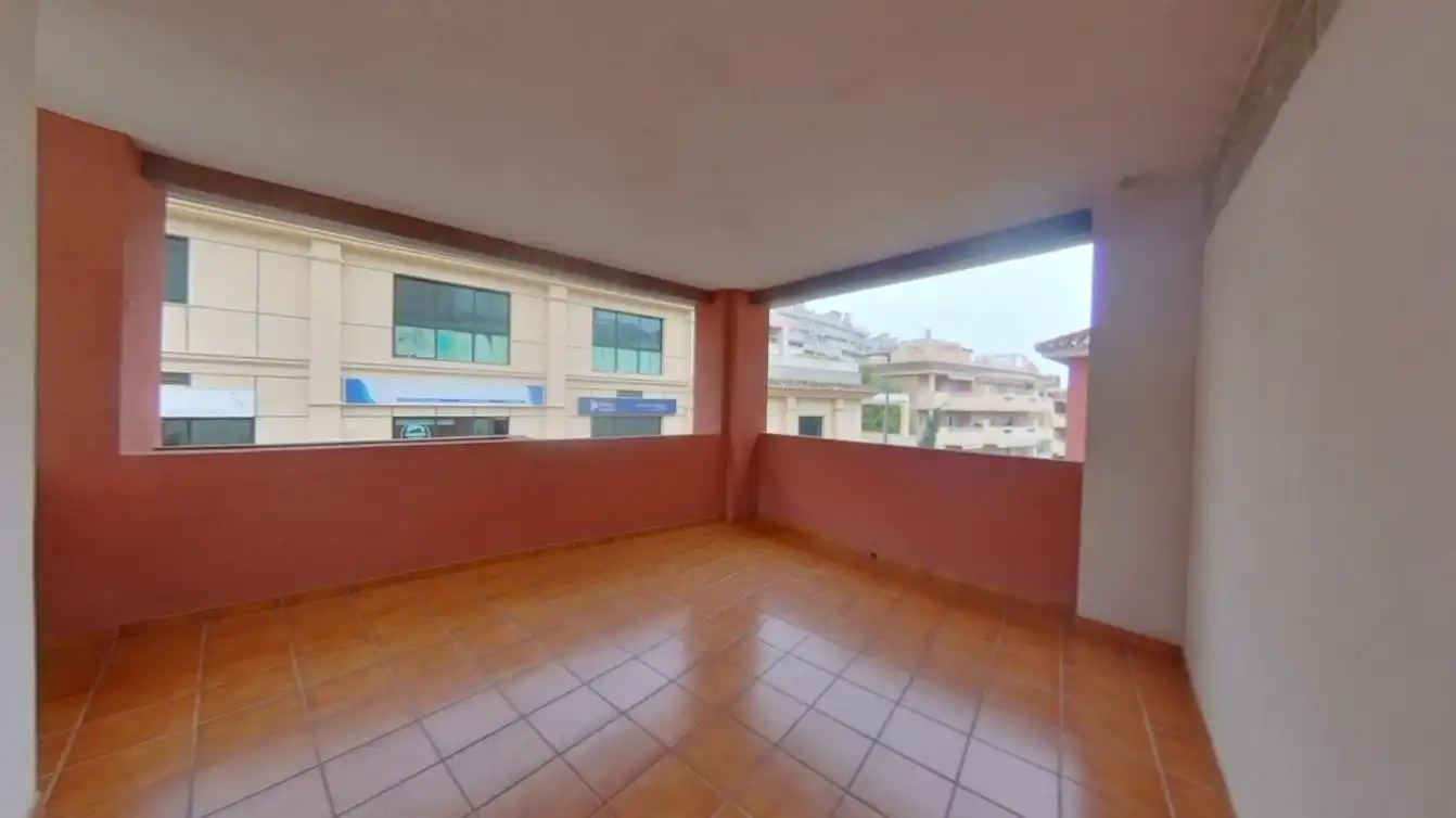 Apartament amb ascensor en venda a Torrequebrada, imagen 2