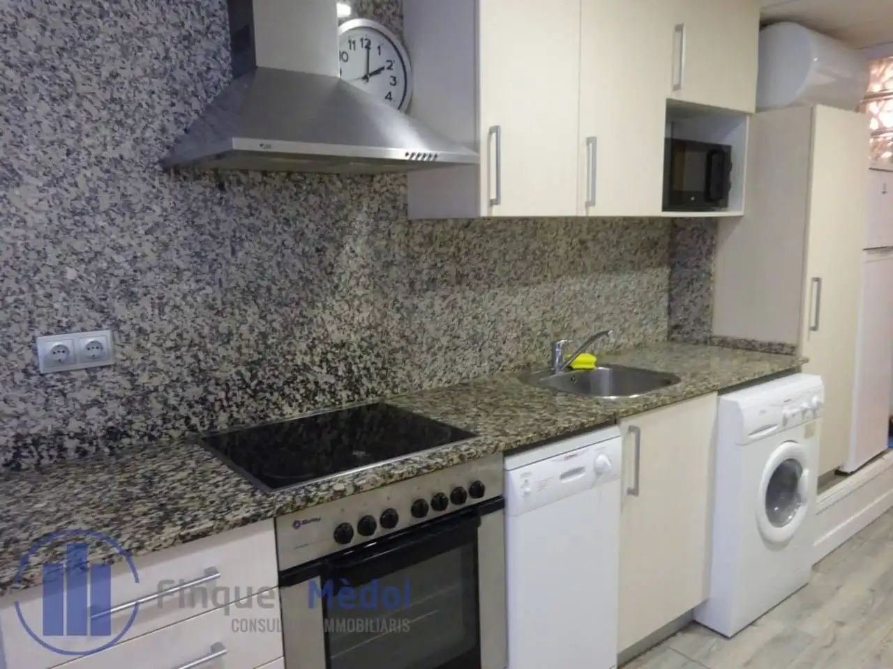 Cocina de Estudio en venta en Tarragona con Calefacción, Parquet y Amueblado