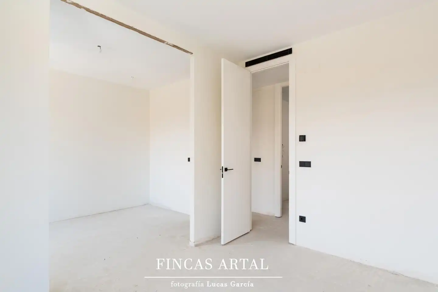 Casa o chalet en venta en Zaragoza con Aire acondicionado, Calefacción y Jardín privado